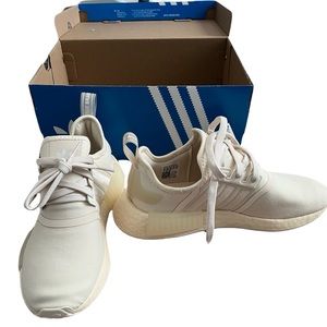 Adidas Women’s size 7 NMD_R1 Wonder White Beige Low Top Sneakers HQ4248 New